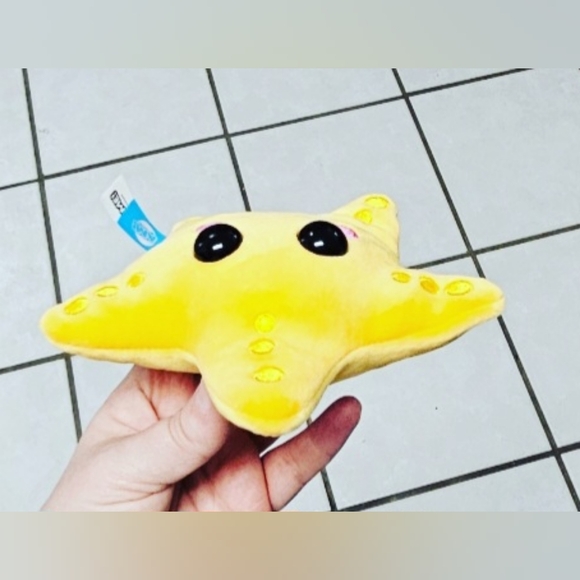 2023 Adopt Me! 5" Surprise Plush Pets Series 2 Ultra-Rare Starfish - Picture 7 of 12